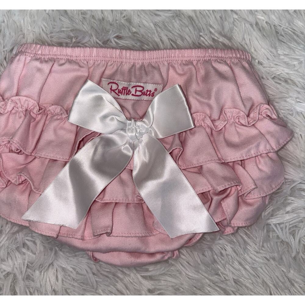 Ruffle Butts Girls 18/24 Mo. Pink Shorts W/ White Satin Bow. Cute, Grt. Shape